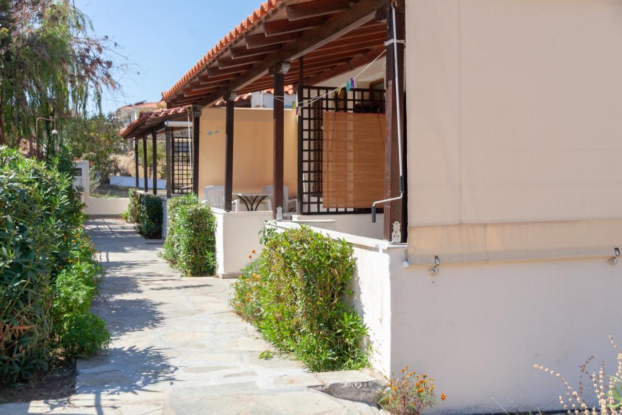 Athina Apartments Palaiopoli  Buitenkant foto